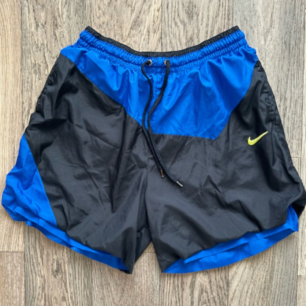 Men’s NIKE shorts